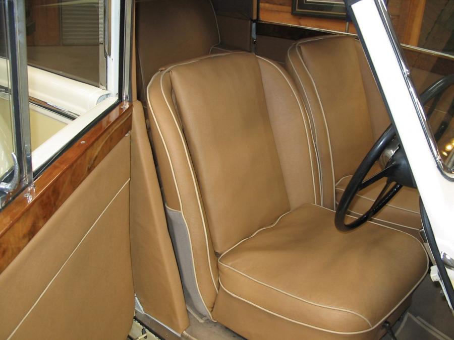  Jaguar Mk V Landaulette 1950 года  (фото 31 из 36)